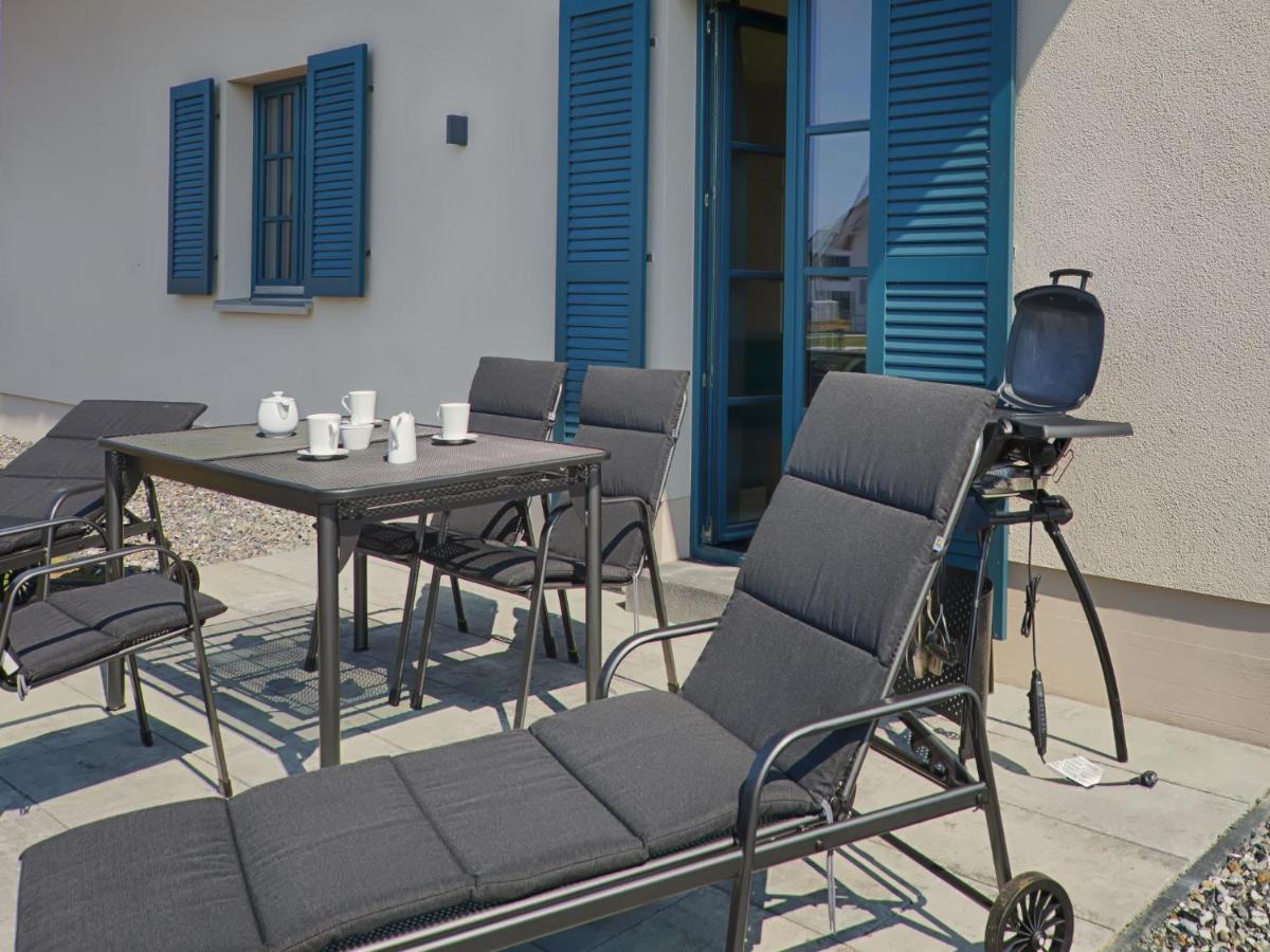 Reetland Am Meer - Premium Reetdachvilla Mit 3 Schlafzimmern, Sauna Und Kamin F23 Dranske Esterno foto