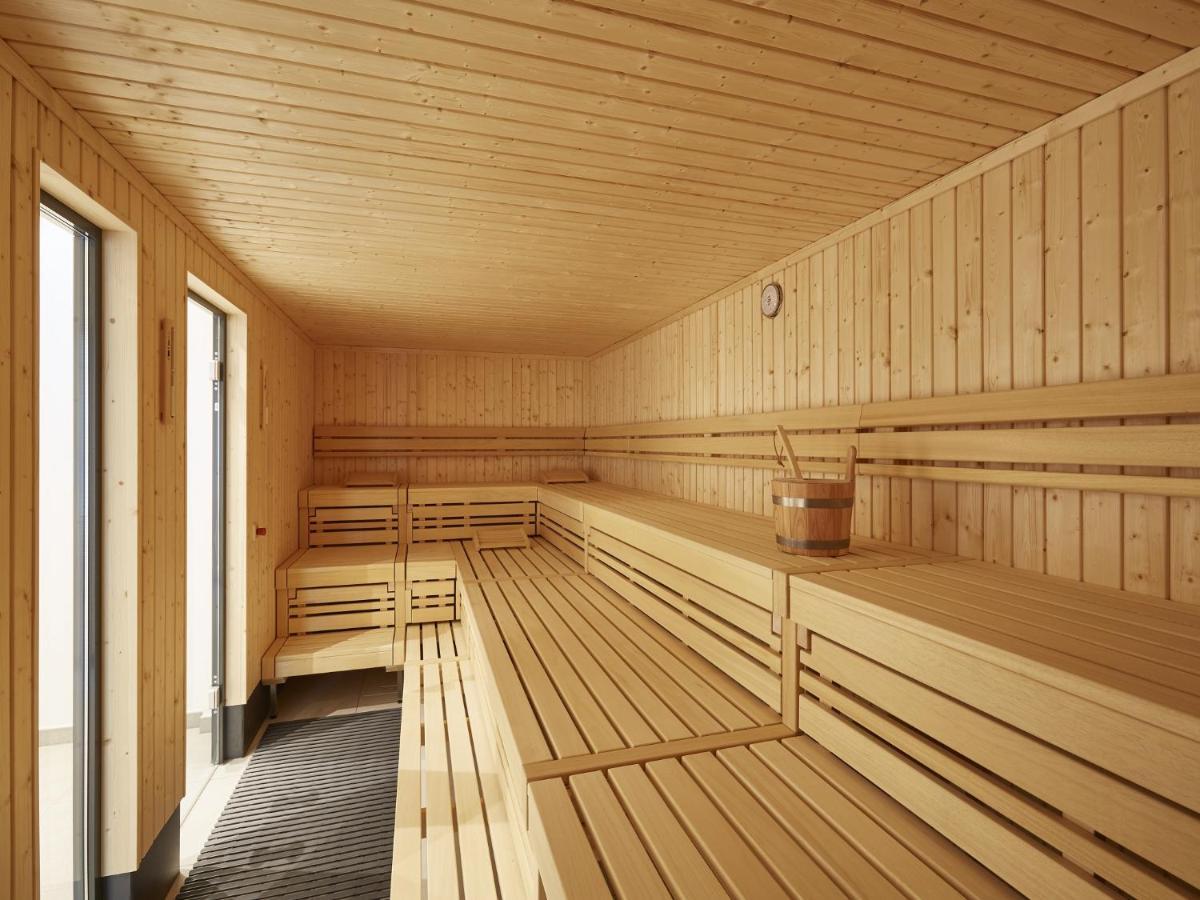 Reetland Am Meer - Premium Reetdachvilla Mit 3 Schlafzimmern, Sauna Und Kamin F23 Dranske Esterno foto
